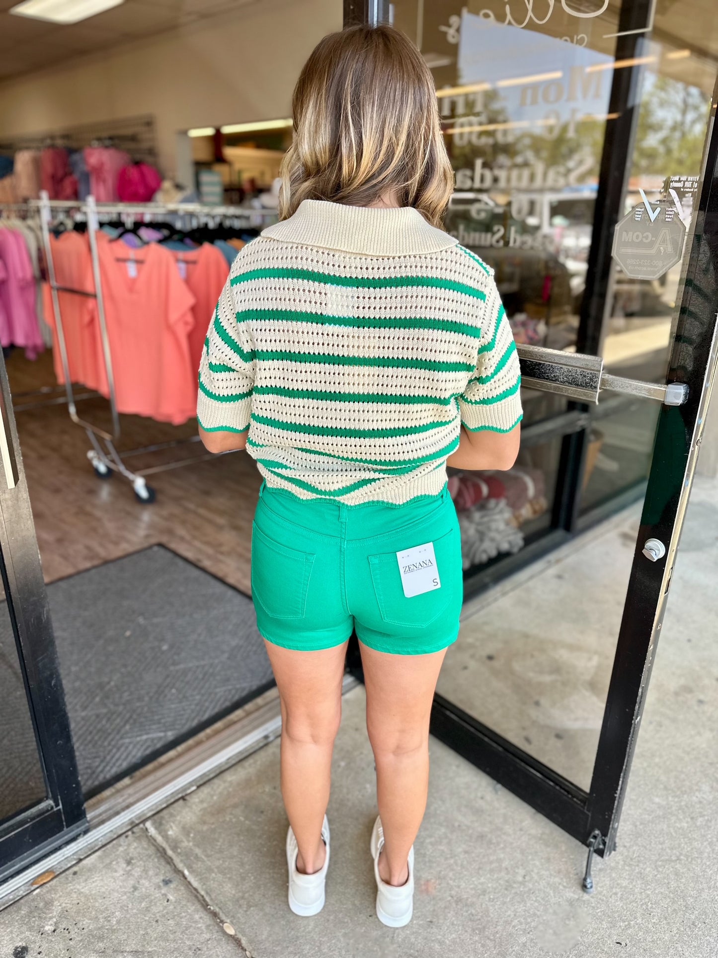 Aria Colored Shorts- Kelly Green