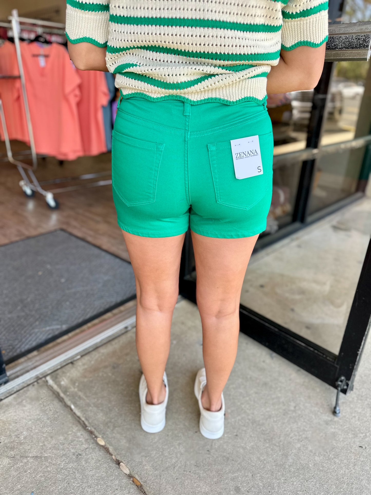 Aria Colored Shorts- Kelly Green