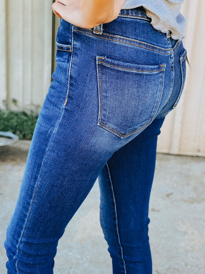 Amber Mid Rise Skinnies