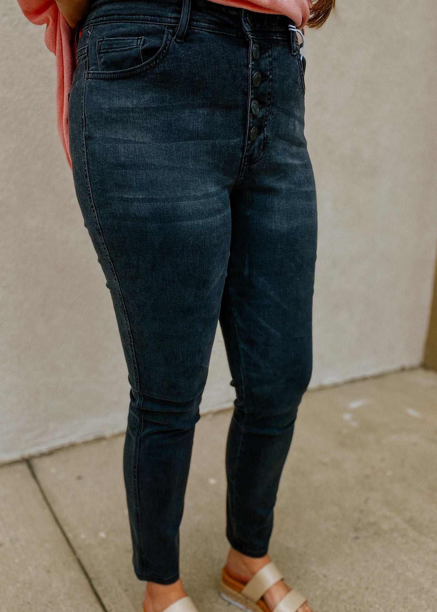 Curvy Haylie High Rise Skinny - Faded Black