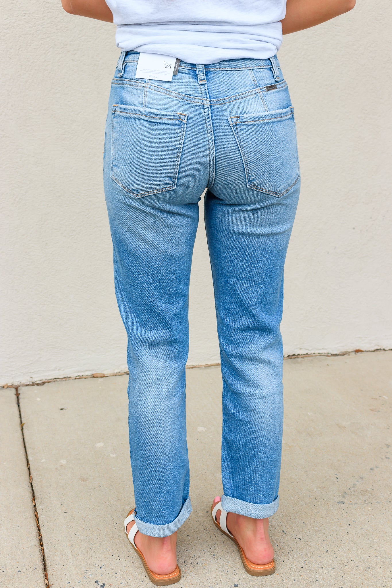KanCan: High Rise Slim Straight Distressed Denim - Medium Wash