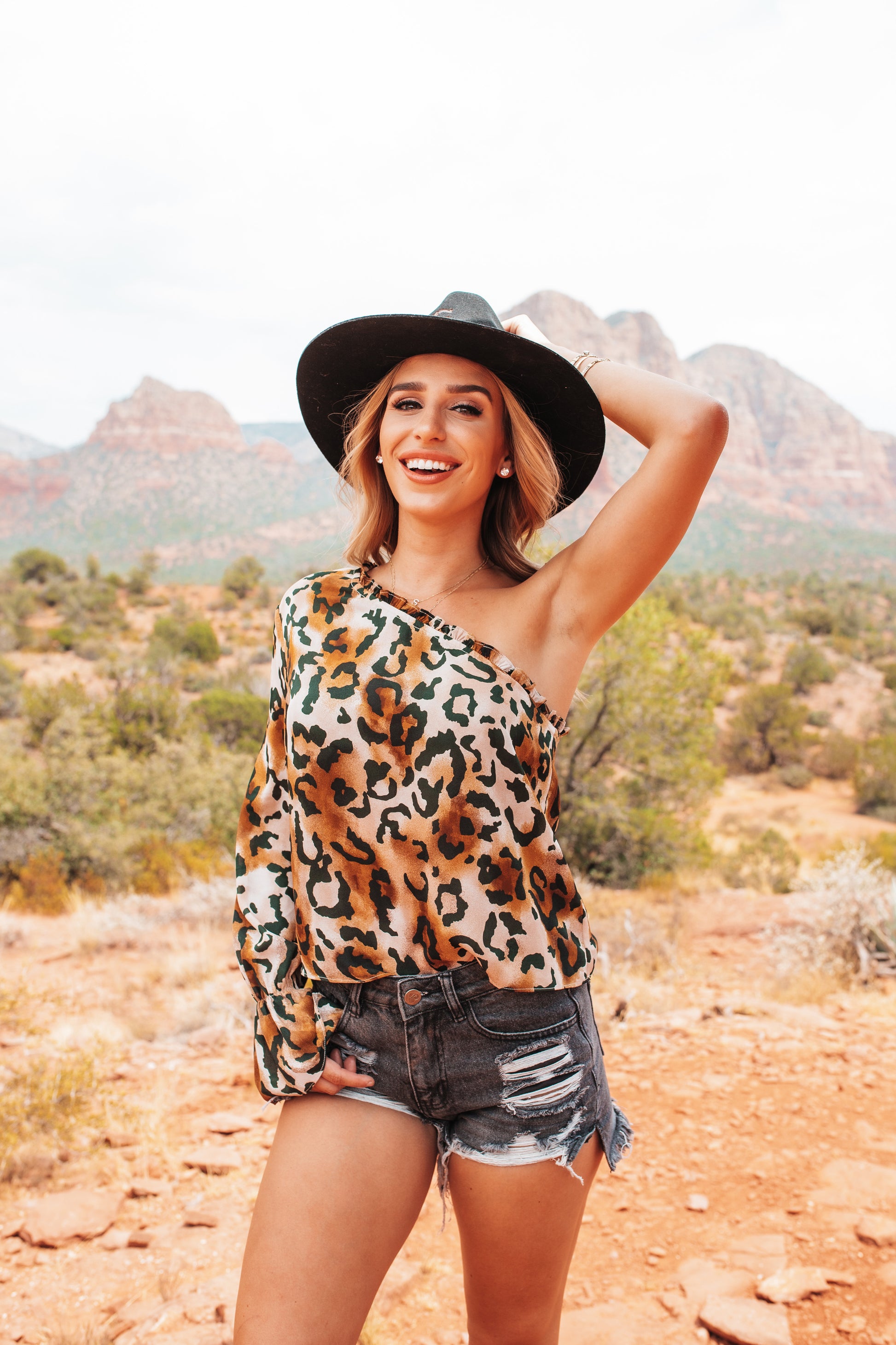 BuddyLove: Siri One Shoulder Top - Lioness