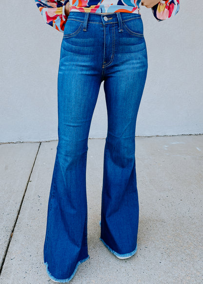 JudyBlue: Bristol High Rise Super Flares - Medium Wash